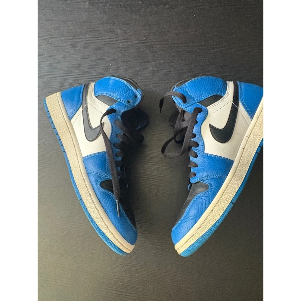Nike Air Jordan Retro 1 OG High Rare Air Soar 